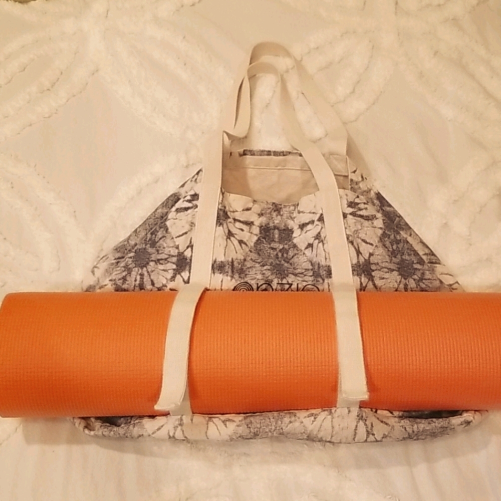 Onzie yoga tote bag